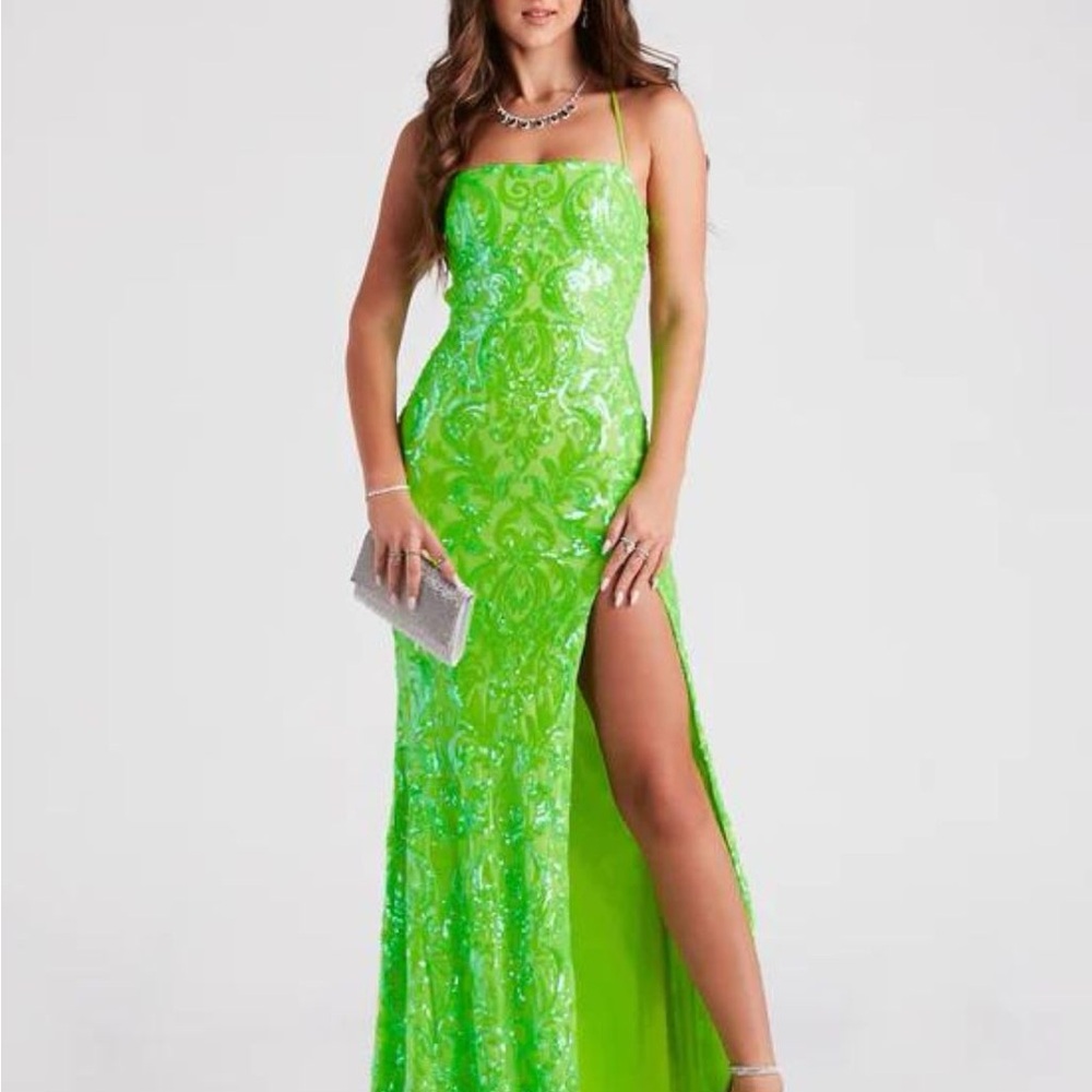 Windsor - Rowena Sequin Mermaid Dress - Lime Green, M